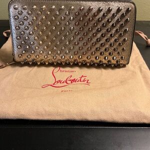 Christian Louboutin PANETTONE SPIKE WALLET IN GOLD LEATHER